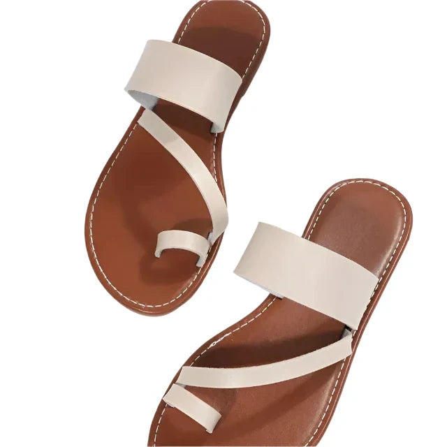 Sandales cognac à lanières croisées ajustables pour femme
